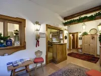 Hotel Al Larin