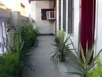 Hotel Raj Bed & Breakfast