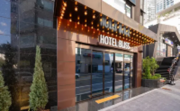 Hotel Bliss