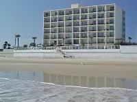 Days Inn by Wyndham Daytona Oceanfront
