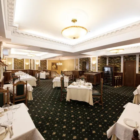 Grand Hotel London