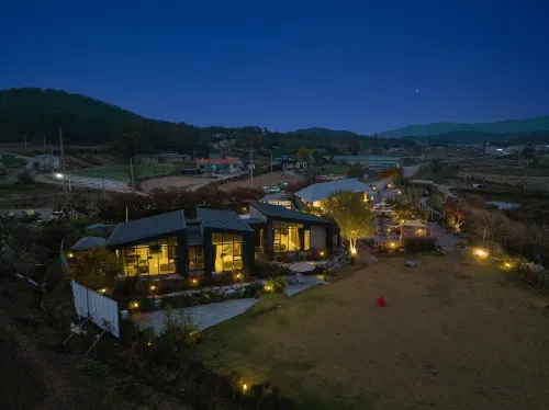 Seosan Suada Pool Villa