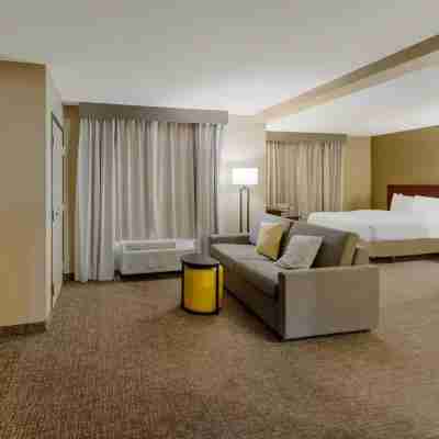 Comfort Suites El Paso West Rooms