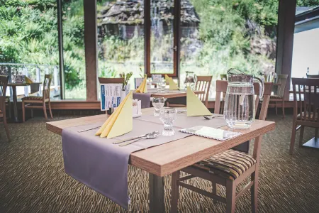 Hotel Astoria Отели в г. Karlovy Vary District