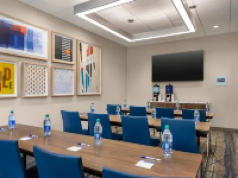 Holiday Inn Express & Suites RHINELANDER by IHG Hoteles en Rhinelander