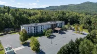 Hampton Inn & Suites Lake George