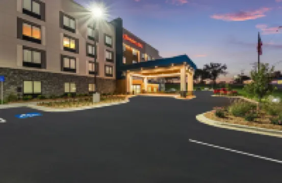 Hampton Inn by Hilton Batesville, AR Отели в г. 
