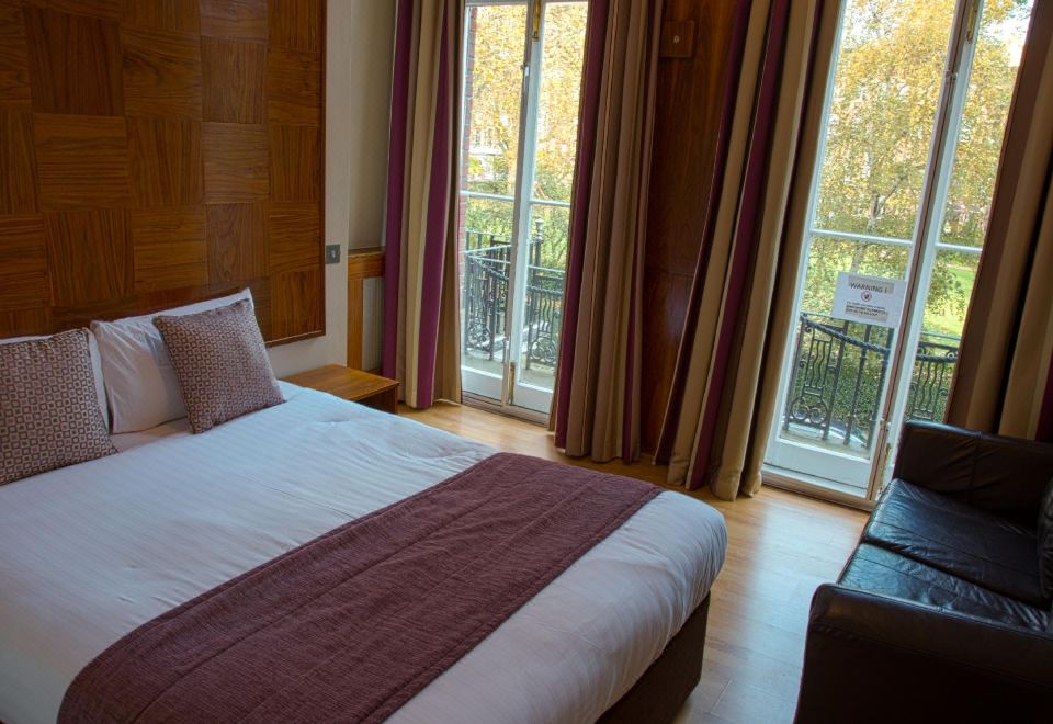 2. 가든 뷰 호텔 ..