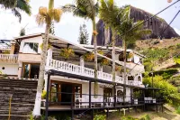 Casa Linda Guatapé Hotels in Guatape