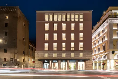 H10 Palazzo Galla