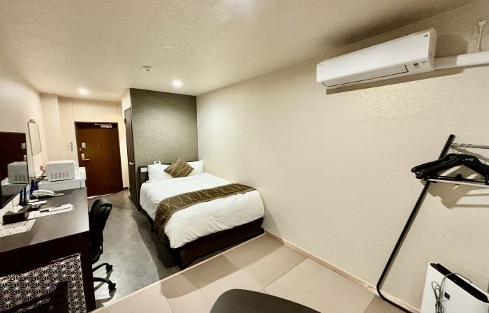 Business Hotel Shirasagi