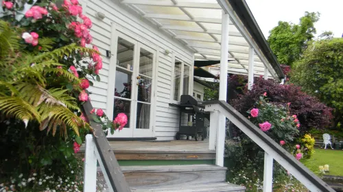Magpie Cottage - Homestay B&B Hotel a Manunui