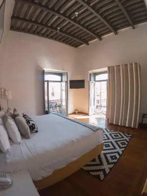 Markee Hotel Boutique Hotels near Tienda Vaquera Azabache Jr