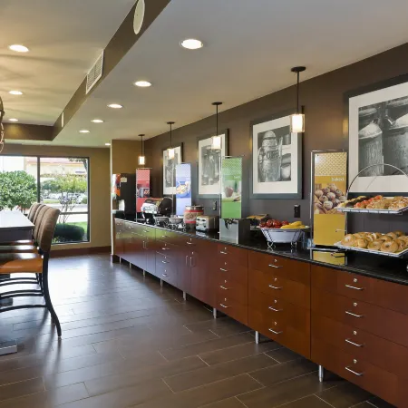 Hampton Inn Houston-Stafford