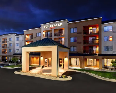 Courtyard Beckley Hotels in Beckley