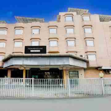 Townhouse Padav Square Gwalior Formerly Hotel Shelter Hotel Exterior