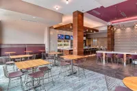 Courtyard Raleigh Cary/Parkside Town Commons - Bữa sáng