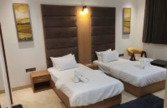 Hotel Midtown Aligarh