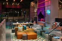 Moxy Portland Downtown - Pet friendly