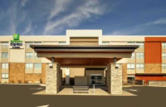 Holiday Inn Express & Suites WAPAKONETA by IHG