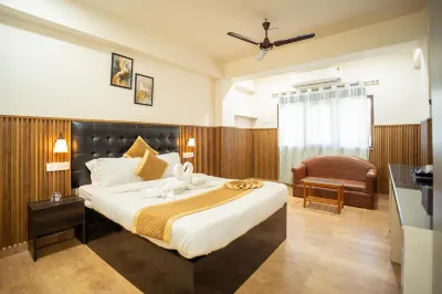 Hotel Mainak & Health Club Hotels in 