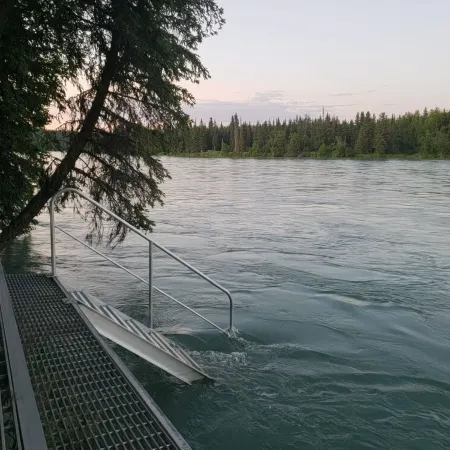 LUV2 FISH Vacation Rental on the Kenai River