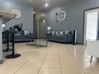 Charming 3-Bedroom Retreat in Prime Neighborhood SPI /SPACE X