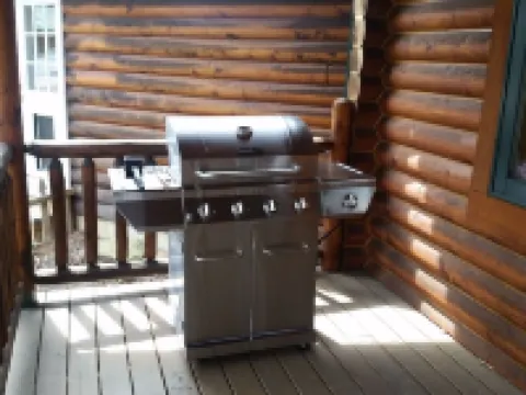 Lodge on Pine Ridge, with private 50 acres Hotels in Venango County