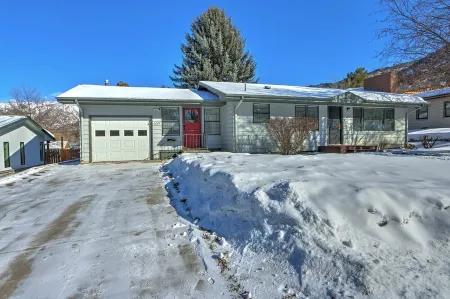 Stylish Home, Great Location Отели рядом с достопримечательностью «The Hideout at Glenwood Springs»