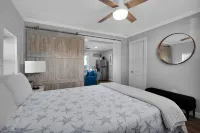 Sleepy Turtle -BEACH FRONT BLISS-Close to Mayo Clinic