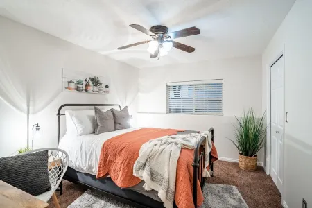 The Cozy Farmhouse Condo