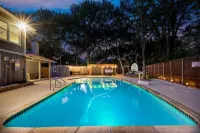 FlowerMound · Paradise retreat