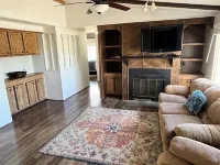 Comfortable home, great location Hotels in Escalante