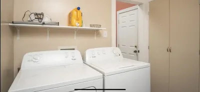 Spacious R&R University Retreat