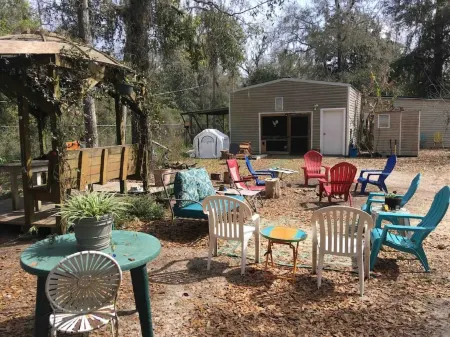 Goat House Farm Stay Little Coop