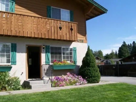 My Alpine Place: Spacious Condo within easy walking distance of Leavenworth