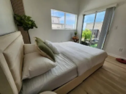 Beach relaxation & activities