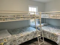 4 min drive to the beach Hotels in 