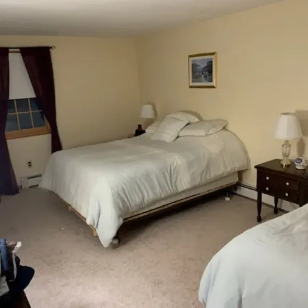 Cozy 2-Bedroom Apartment Just 6 Minutes Drive to Cape Cod Beaches