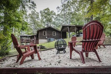 Rustic Lakefront Cabin near Smokies w/ Hot Tub, Firepit, Pool Table + Views!