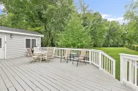 Bliss in Batavia near the Fox River