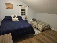 Shady Cliff Rock House - 3-Star