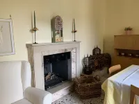 Charming apartment with fireplace in the center Hotels in Spoleto