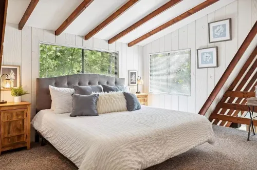 The Chic Chalet