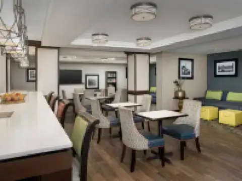 ハンプトン イン ピッツバーグ / モンロービル モンロービルのホテル