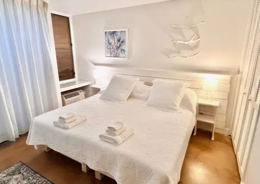 North Shore Renovated 2 Bedroom + Loft & Pool! at Turtle Bay Resort 卡夫庫酒店