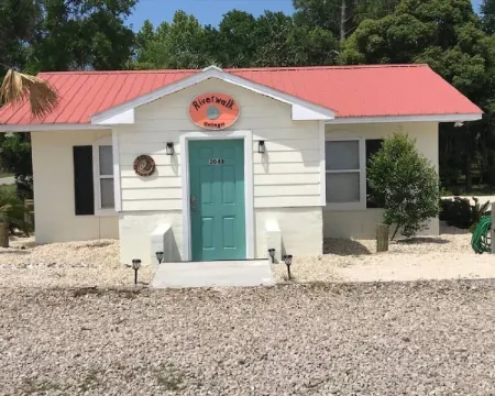 The Oyster Bed- Riverwalk Cottages Unit 204 B Hotels in Carrabelle
