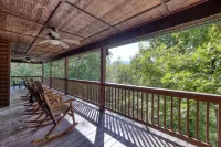 Bear Cabin-Fireplace-Firepit-Steep Drive