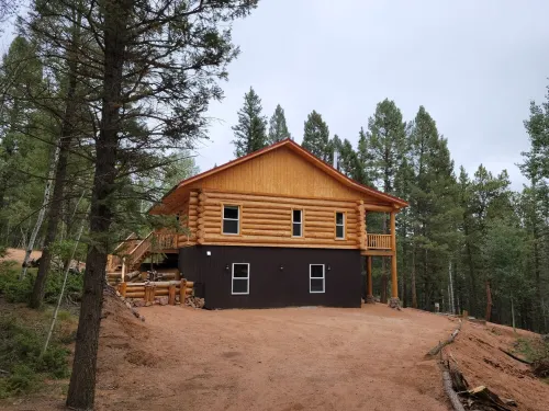 Spacious Comfortable Cabin