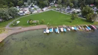 Cozy, romantic getaway on a quiet Finger Lake